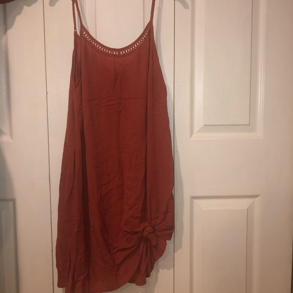 Short Sundress - Picture 2 of 3
